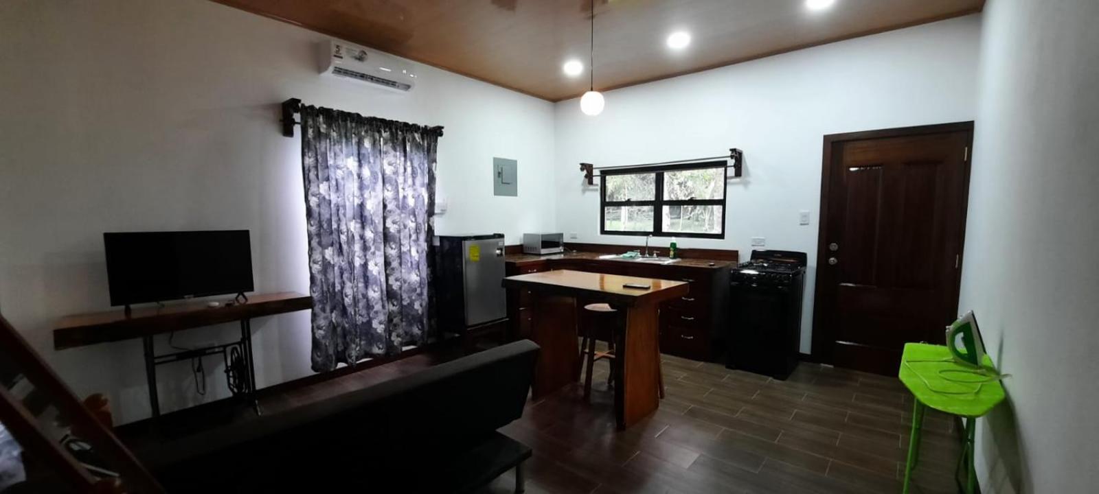 Mahogany Villas Punta Gorda Buitenkant foto